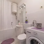 Strawberry Apartment